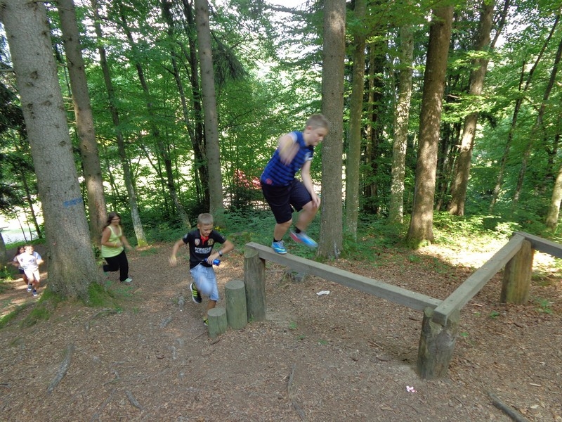 Village Camps International Summer Camp Leysin, Switzerland 2026-08-15 https://www.villagecamps.com/journals_admin/images/691-23-Big Yellow (127).jpg